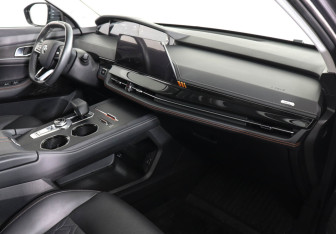 Подержанный автомобиль Changan UNI-K 2023 года (10 фото)