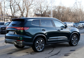 Подержанный автомобиль Chery Tiggo 8 Pro Max 2023 года (5 фото)