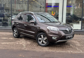 Подержанный автомобиль Renault Koleos 2014 года (3 фото)
