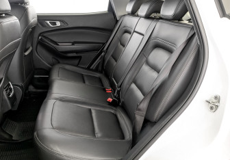 Подержанный автомобиль Chery Tiggo 4 2022 года (12 фото)