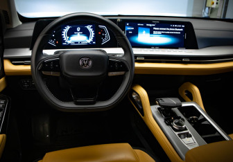 Подержанный автомобиль Changan Hunter Plus 2023 года (9 фото)