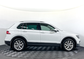 Подержанный автомобиль Volkswagen Tiguan 2018 года (4 фото)