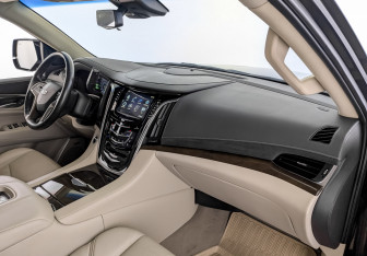 Подержанный автомобиль Cadillac Escalade Suv 2019 года (11 фото)