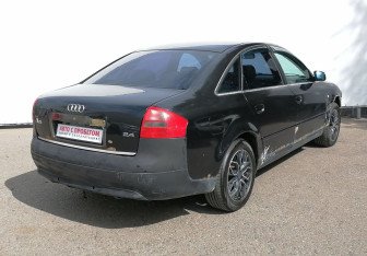 Подержанный автомобиль Audi A6 Sedan 1999 года (5 фото)