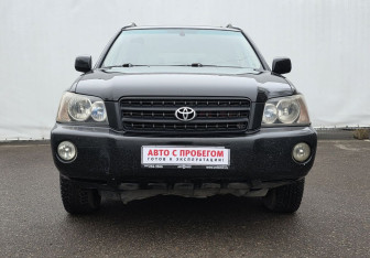 Подержанный автомобиль Toyota Highlander 2003 года (2 фото)