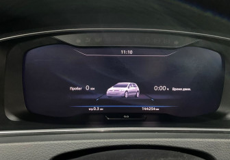 Подержанный автомобиль Volkswagen Golf Hatchback 2018 года (16 фото)