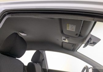 Подержанный автомобиль Hyundai Solaris Sedan 2021 года (22 фото)