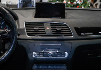 Подержанный автомобиль Audi Q3 2017 года (11 фото)