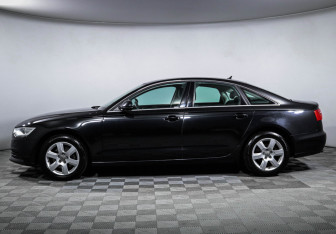 Подержанный автомобиль Audi A6 Sedan 2014 года (8 фото)