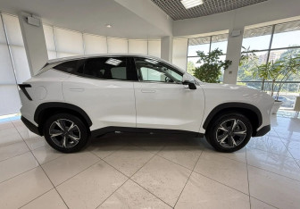 Подержанный автомобиль Jetour Dashing 2023 года (4 фото)