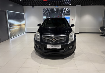 Подержанный автомобиль Cadillac SRX 2011 года (6 фото)