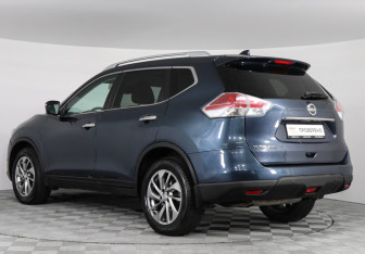 Подержанный автомобиль Nissan X-Trail 2017 года (4 фото)