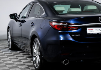 Подержанный автомобиль Mazda 6 Sedan 2020 года (20 фото)