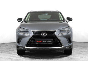 Подержанный автомобиль Lexus NX 2019 года (3 фото)