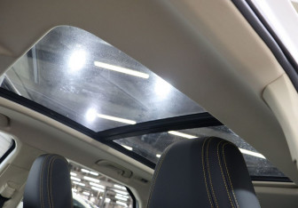 Подержанный автомобиль FAW Bestune T77 2022 года (24 фото)