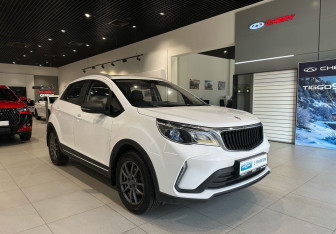 Подержанный автомобиль LIVAN X3Pro 2023 года (3 фото)