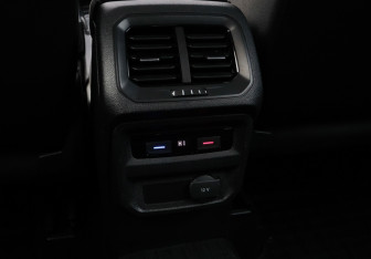 Подержанный автомобиль Volkswagen Tiguan 2017 года (9 фото)