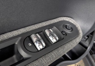 Подержанный автомобиль MINI Countryman 2018 года (28 фото)