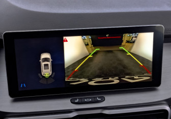 Подержанный автомобиль Geely Coolray 2022 года (27 фото)