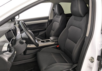 Подержанный автомобиль Geely Coolray 2023 года (20 фото)