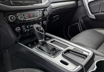 Подержанный автомобиль Geely Emgrand 7 2018 года (27 фото)