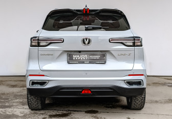Подержанный автомобиль Changan CS55PLUS 2024 года (6 фото)