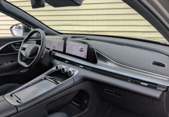 Новый Exeed TXL 2025 (9 фото)