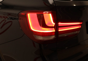 Подержанный автомобиль BMW X5 2016 года (26 фото)