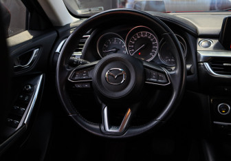 Подержанный автомобиль Mazda 6 Sedan 2018 года (11 фото)