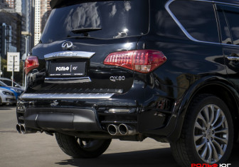 Подержанный автомобиль Infiniti QX80 2015 года (27 фото)