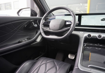 Подержанный автомобиль Exeed RX 2024 года (13 фото)
