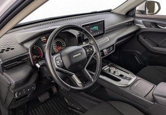 Подержанный автомобиль Haval Jolion 2023 года (15 фото)