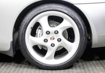 Подержанный автомобиль Porsche 911 Coupe 1999 года (25 фото)