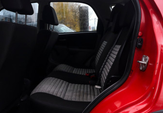 Подержанный автомобиль Suzuki SX4 Hatchback 2012 года (10 фото)