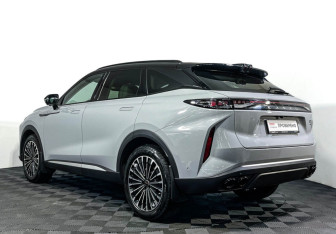 Подержанный автомобиль Exeed RX 2024 года (7 фото)