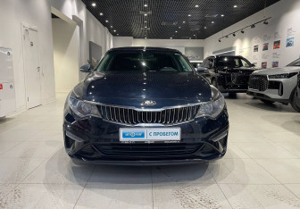 Подержанный автомобиль Kia Optima Sedan 2019 года (2 фото)