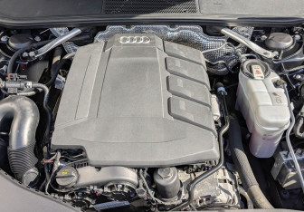 Подержанный автомобиль Audi A6 Sedan 2021 года (9 фото)