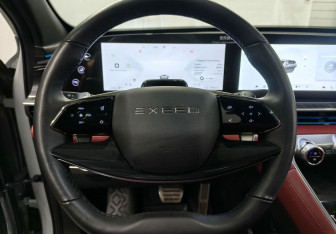 Подержанный автомобиль Exeed RX 2024 года (12 фото)
