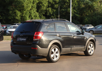 Подержанный автомобиль Chevrolet Captiva 2014 года (5 фото)