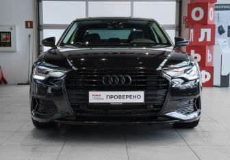 Подержанный автомобиль Audi A6 Sedan 2019 года (2 фото)