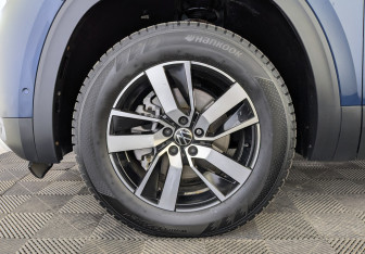 Подержанный автомобиль Volkswagen Teramont 2021 года (12 фото)