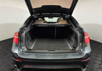 Подержанный автомобиль BMW X6 2010 года (9 фото)