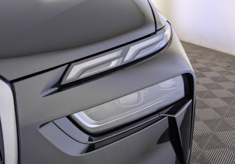 Подержанный автомобиль BMW X7 2024 года (11 фото)