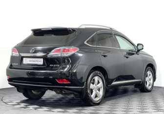 Подержанный автомобиль Lexus RX 2015 года (5 фото)