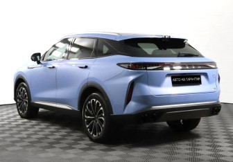 Подержанный автомобиль Exeed RX 2023 года (3 фото)