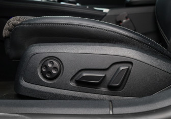 Подержанный автомобиль Audi A5 Liftback 2018 года (19 фото)