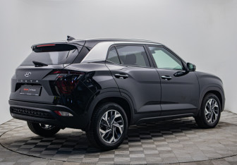 Подержанный автомобиль Hyundai Creta 2021 года (5 фото)