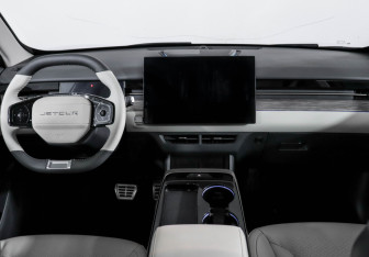 Подержанный автомобиль Jetour Dashing 2023 года (12 фото)
