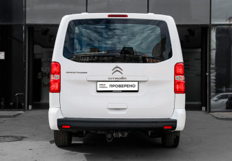 Подержанный автомобиль Citroen SpaceTourer 2021 года (5 фото)