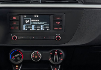 Подержанный автомобиль Kia Rio Sedan 2021 года (17 фото)